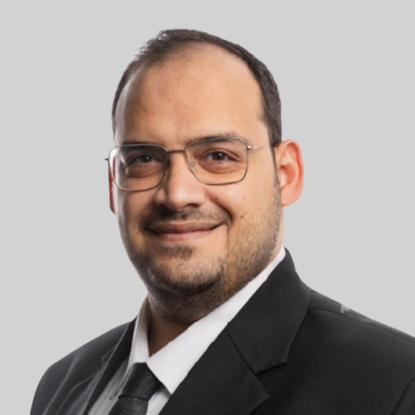 محمد زين السعدني مدير الحوكمة والمخاطر والامتثال بشركة موّه